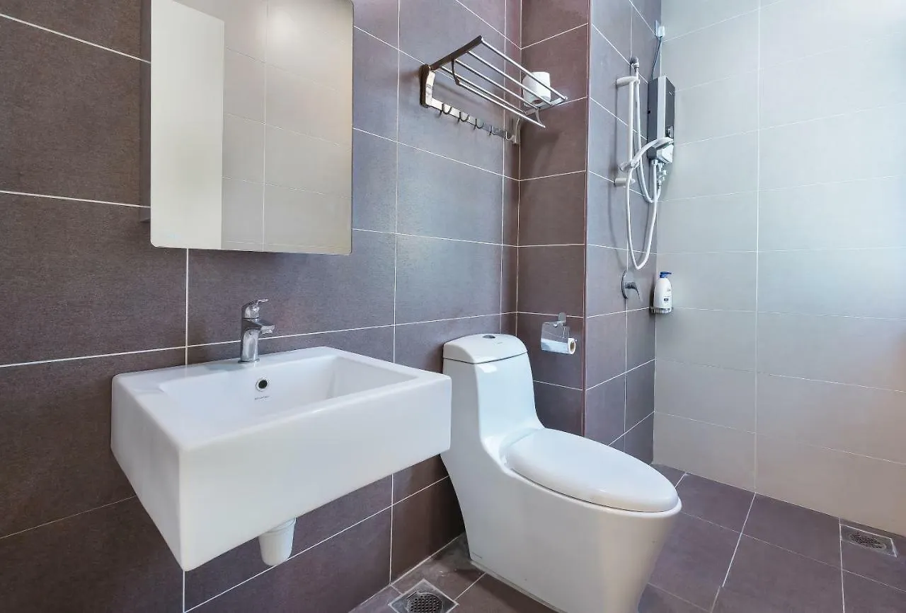 Hostahome Suites At Sky Habitat Opposite R&F Mall Johor Bahru 0*,