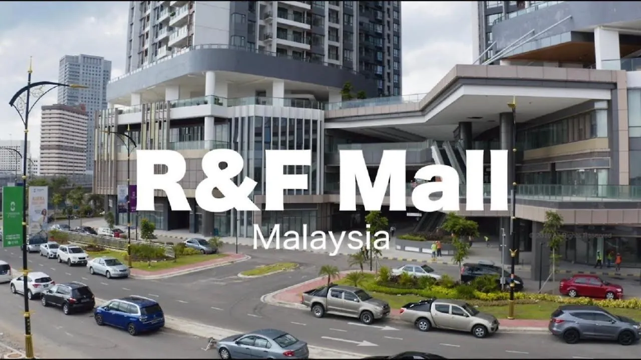 Hostahome Suites At Sky Habitat Opposite R&F Mall Johor Bahru